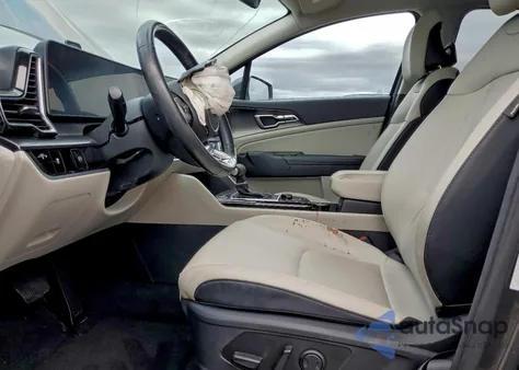 2024 Kia Sportage Ex z USA, uszkodzony, nr VIN KNDPVCDF9R7249840